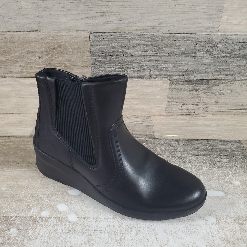 Clarks Spring Step Apso Womens Wedge Ankle Boots Sz 7 M Black Leather Side Zip